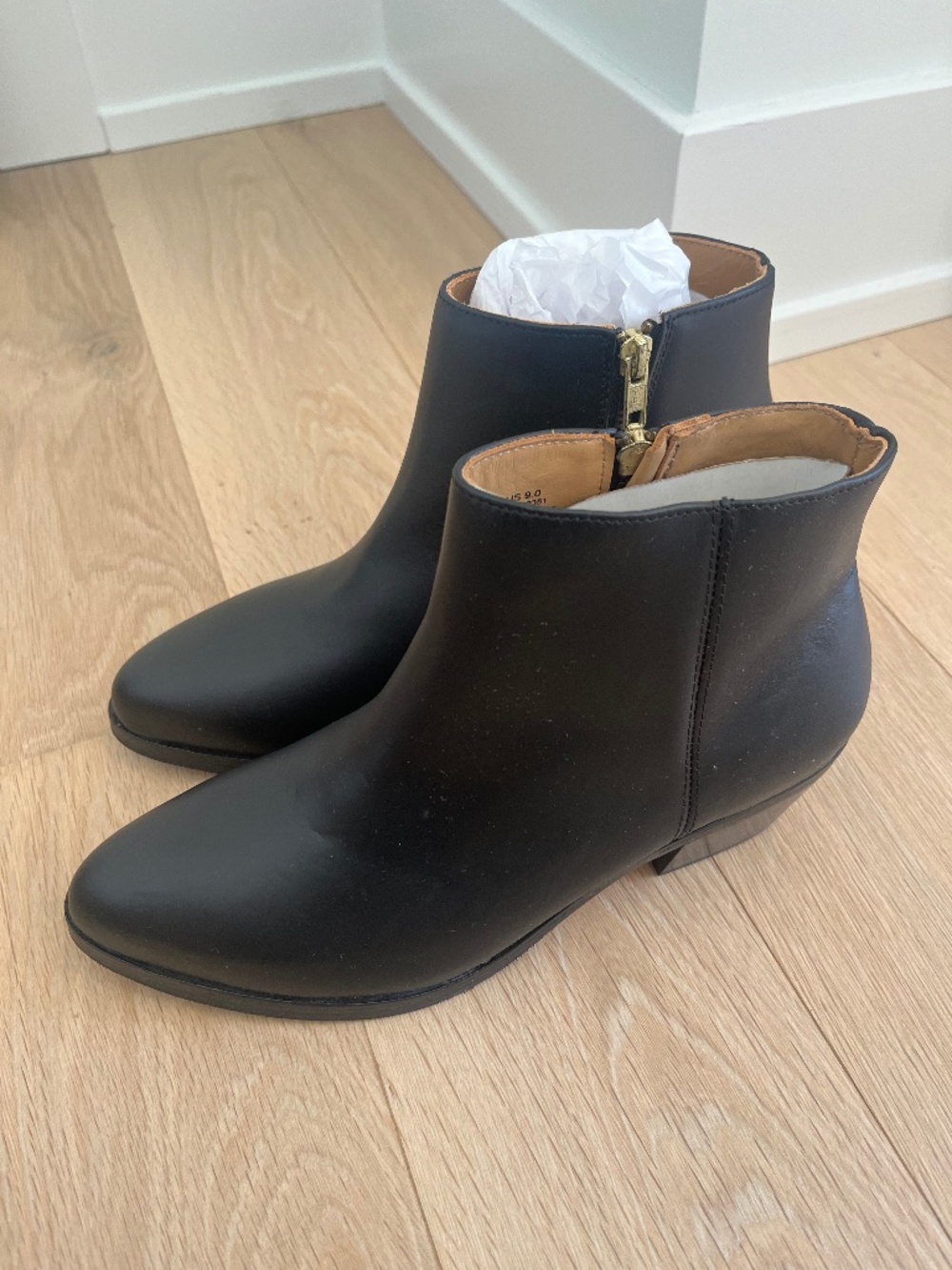 NWT Nisolo Marisa Inside Zip Boot Black Women’s Size 9 Brand New in Box